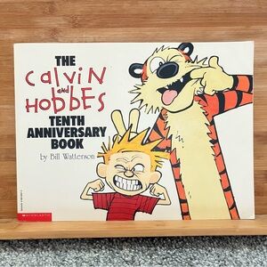 •Calvin & Hobbes 10th anniversary cartoon book•